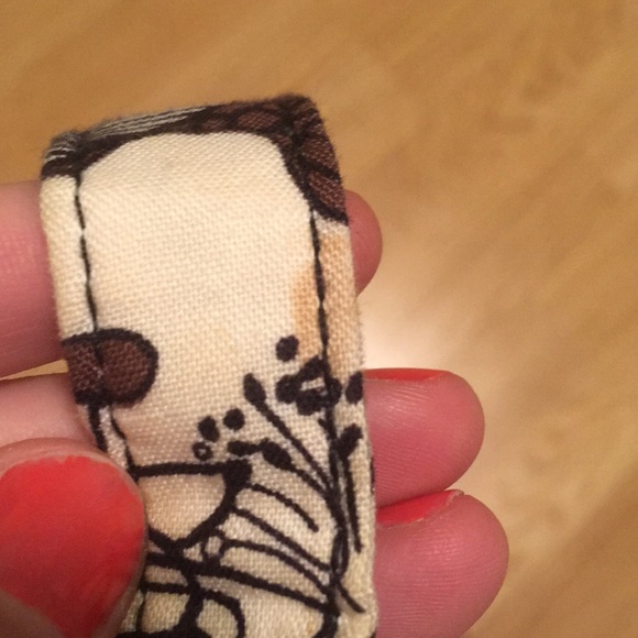 Mocha Rouge Vera Bradley Crossbody Bag - Picture 7 of 7